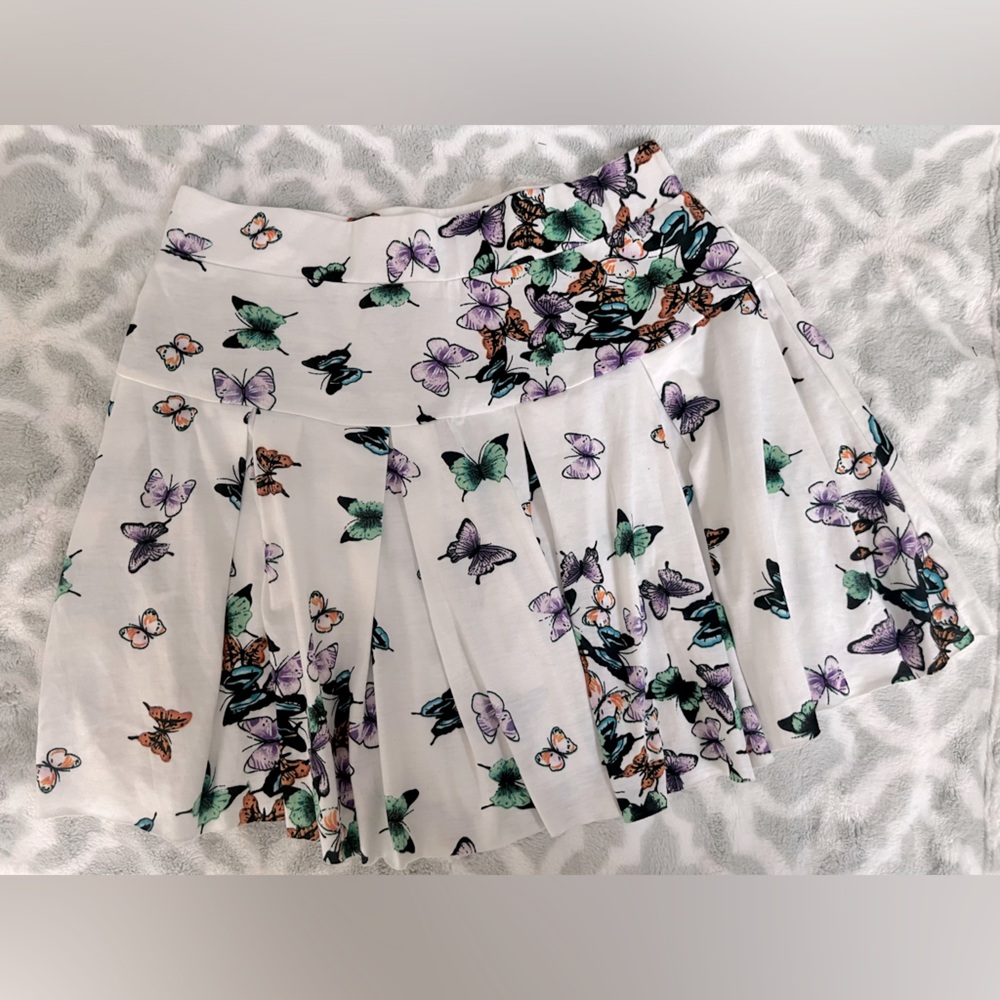 Spread Ur Wings Pleated Skirt